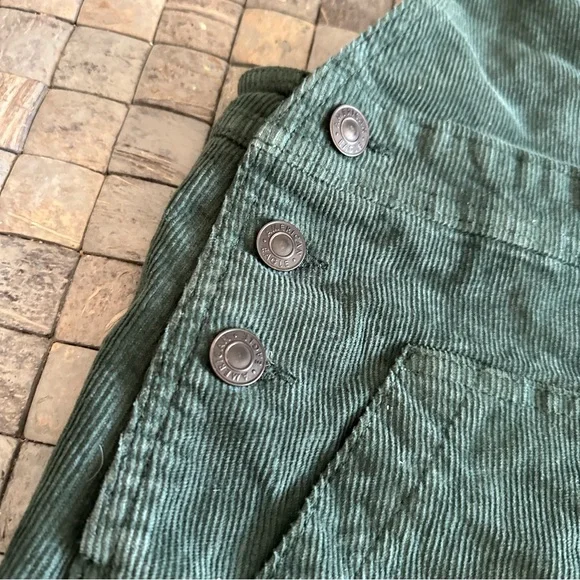 American Eagle corduroy green jumper - Picture 4 of 7